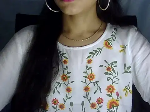 Snapshot of Shazi_1 chatting on May 2026 01:26:01 PM Shazi 1 online show from May 2026 01:26:01 PM