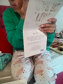 Valentina Squirt- online show from November 2025 09:11:01 AM