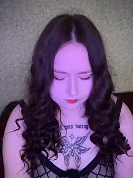 BambiGlow online show from October 2025 06:11:02 AM