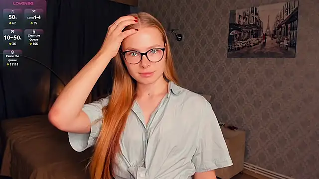 Snapshot of LibbyVenzeio chatting on November 2025 07:05:02 AM LibbyVenzeio online show from November 2025 07:05:02 AM