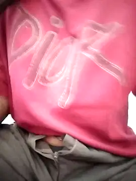 Snapshot of PEEHU-50 chatting on March 2026 01:32:02 AM PEEHU-50 online show from March 2026 01:32:02 AM