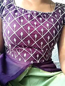 Snapshot of PEEHU-50 chatting on March 2026 01:53:01 AM PEEHU-50 online show from March 2026 01:53:01 AM