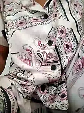 Snapshot of PEEHU-50 chatting on April 2026 02:51:02 AM PEEHU-50 online show from April 2026 02:51:02 AM