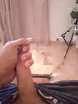 eroer20 online show from October 2025 02:47:01 PM