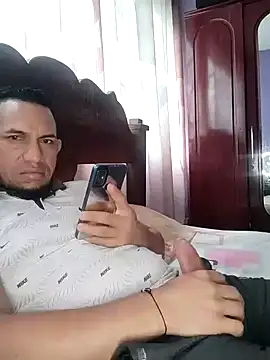 Snapshot of fayola20 chatting on September 2025 06:24:02 PM fayola20 online show from September 2025 06:24:02 PM