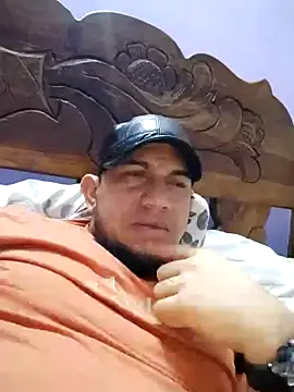 Snapshot of fayola20 chatting on October 2025 10:33:02 PM fayola20 online show from October 2025 10:33:02 PM