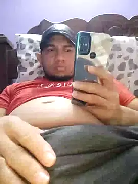 Snapshot of fayola20 chatting on October 2025 11:05:01 PM fayola20 online show from October 2025 11:05:01 PM