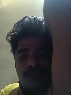 puneriboy32 online show from November 2025 02:00:01 AM