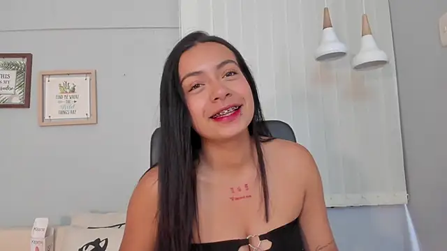 Lilo Rose online show from November 2025 12:16:01 PM