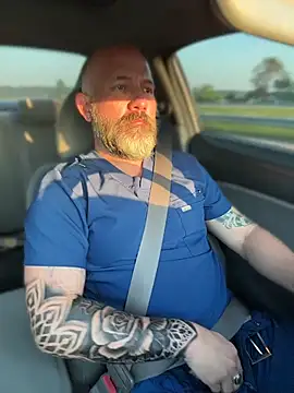 Snapshot of fuckadilf chatting on April 2026 11:16:01 AM fuckadilf online show from April 2026 11:16:01 AM