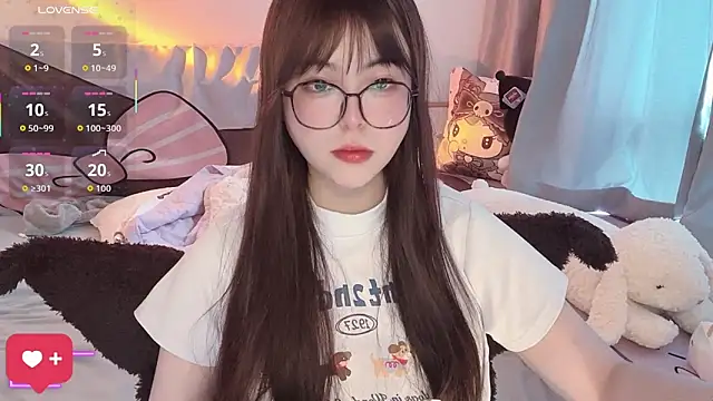 xiaoman-1 online show from October 2025 08:04:02 AM