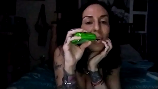 Snapshot of inkdhollow1 chatting on October 2025 02:45:02 AM inkdhollow1 online show from October 2025 02:45:02 AM