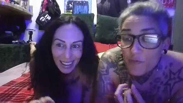 Snapshot of inkdhollow1 chatting on June 2026 03:08:01 AM inkdhollow1 online show from June 2026 03:08:01 AM