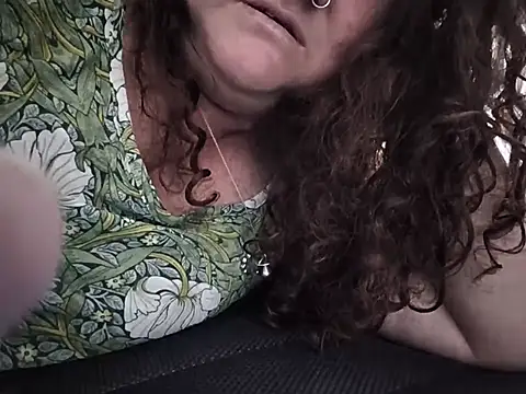 Snapshot of Partenope chatting on May 2026 04:28:01 PM Partenope online show from May 2026 04:28:01 PM