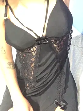 Snapshot of deby_03 chatting on October 2025 11:28:02 PM deby 03 online show from October 2025 11:28:02 PM