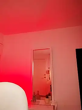 Snapshot of aleja_cy chatting on September 2025 01:54:01 AM aleja cy online show from September 2025 01:54:01 AM