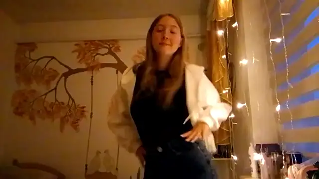 CarynFlaryn online show from October 2025 04:10:02 AM