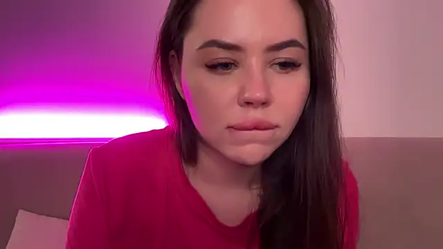 AlmaryKim online show from March 2026 08:04:02 PM