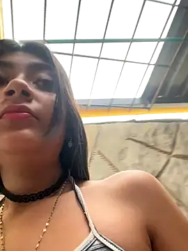 Sweed-virgin-pussy online show from November 2025 12:28:02 PM