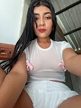 Snapshot of Sweed-virgin-pussy chatting on April 2026 06:43:01 PM Sweed-virgin-pussy online show from April 2026 06:43:01 PM