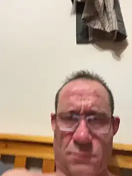 vrusty76 online show from March 2026 10:48:01 PM