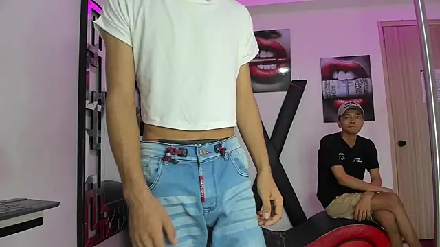 VERY HOT GUYS online show from November 2025 01:14:02 PM