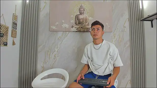 VERY HOT GUYS online show from December 2025 01:29:01 PM