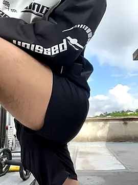 LiamMyst online show from November 2025 02:32:02 PM