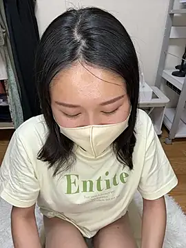 Snapshot of mia2_jp chatting on July 2026 09:08:01 AM mia2 jp online show from July 2026 09:08:01 AM