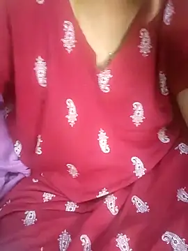 Snapshot of tamil_thaara03 chatting on November 2025 05:58:02 PM tamil thaara03 online show from November 2025 05:58:02 PM