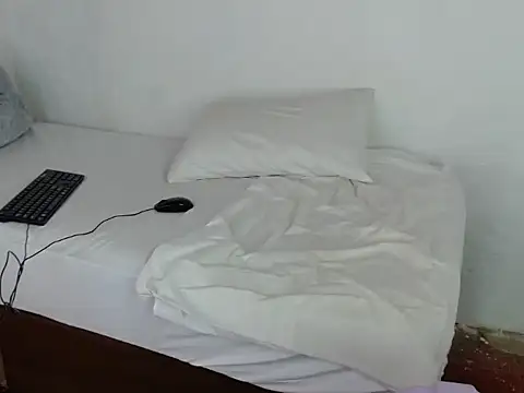 CandyWendy25 online show from October 2025 05:40:01 AM