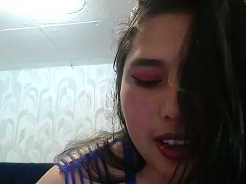 Snapshot of Lovingmoraxx chatting on October 2025 02:40:01 PM Lovingmoraxx online show from October 2025 02:40:01 PM