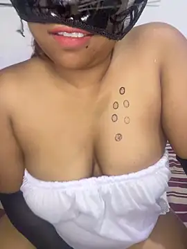 Snapshot of bunny_somya chatting on April 2026 06:16:02 AM bunny somya online show from April 2026 06:16:02 AM