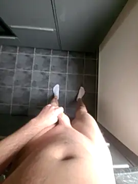 rezzzze online show from November 2025 11:51:02 AM