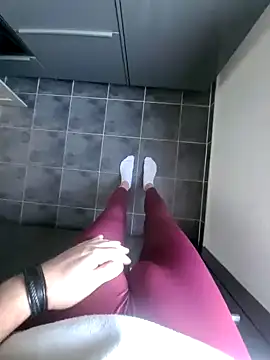 rezzzze online show from November 2025 10:28:02 AM