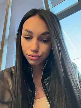 Snapshot of ilariea_girl chatting on March 2026 04:22:02 PM ilariea girl online show from March 2026 04:22:02 PM