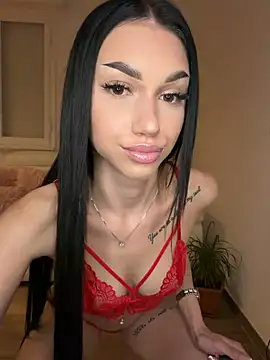 Snapshot of ilariea_girl chatting on April 2026 11:25:01 PM ilariea girl online show from April 2026 11:25:01 PM