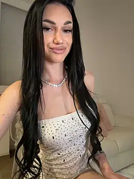 Snapshot of ilariea_girl chatting on April 2026 09:26:02 PM ilariea girl online show from April 2026 09:26:02 PM