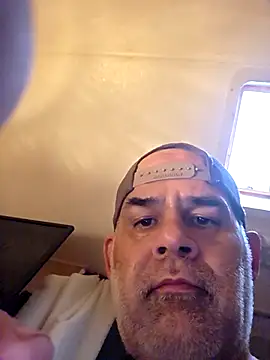 DeeBestEver online show from March 2026 03:30:01 PM