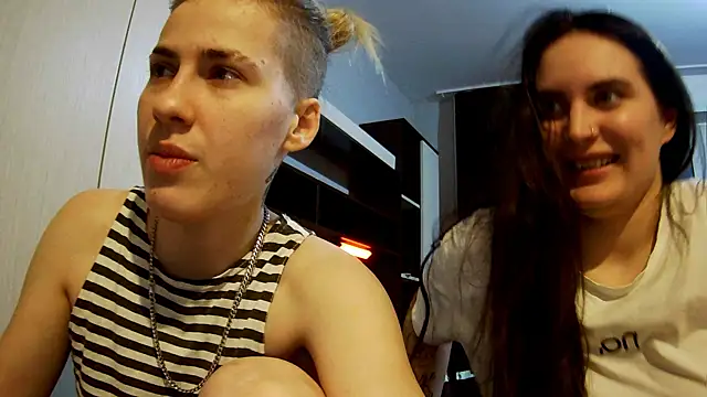 Mary 12 online show from October 2025 11:39:01 PM