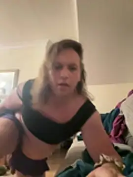 sexymell online show from May 2026 08:14:02 PM