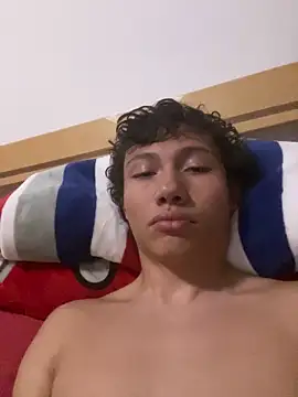 Snapshot of Davomg chatting on March 2026 05:33:02 AM Davomg online show from March 2026 05:33:02 AM