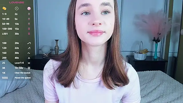 Snapshot of JinnyMcie chatting on March 2026 09:04:01 AM JinnyMcie online show from March 2026 09:04:01 AM