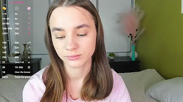 Snapshot of JinnyMcie chatting on March 2026 10:15:02 AM JinnyMcie online show from March 2026 10:15:02 AM