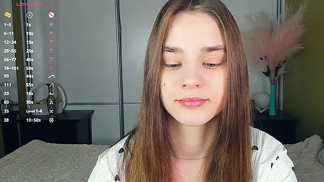 Snapshot of JinnyMcie chatting on April 2026 06:58:01 AM JinnyMcie online show from April 2026 06:58:01 AM