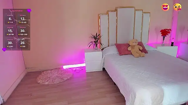 AnnaSwift  online show from March 2026 01:40:02 PM