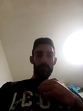 Snapshot of Cristian863 chatting on October 2025 08:09:02 AM Cristian863 online show from October 2025 08:09:02 AM