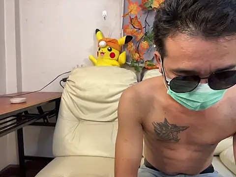 zghn88 online show from November 2025 08:59:01 AM