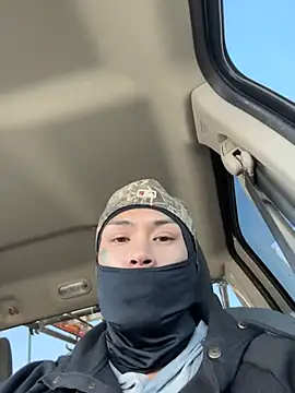 Loadedeggs online show from March 2026 09:00:02 PM