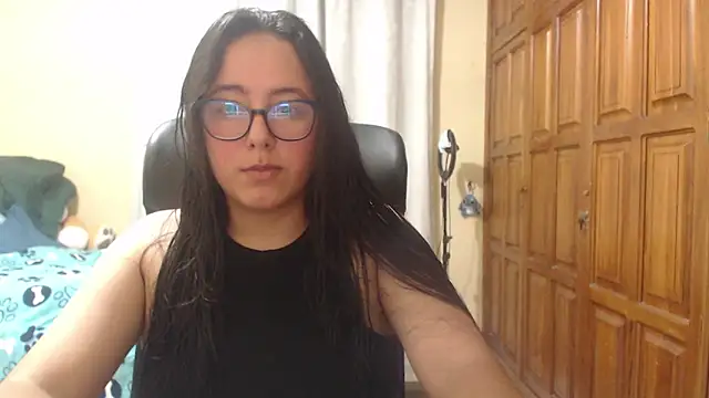 Snapshot of Venus_cat_ chatting on March 2026 03:12:02 AM Venus cat online show from March 2026 03:12:02 AM